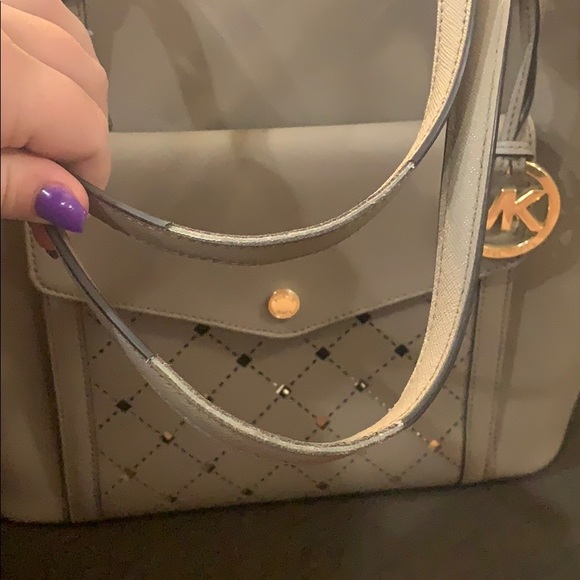 Michael Kors purse - Picture 2 of 3